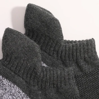 Абсорбиращи потта Дишащи Сгъстено изолирана чорапи за бягане с кърпа, памучни чорапи-лодки, нескользящие Удобни спортни чорапи