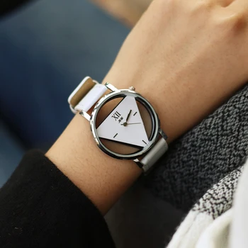 Модни кухи триъгълни дамски кварцов часовник проста новост и индивидуализъм творчески ръчен часовник черни и бели кожени часовници