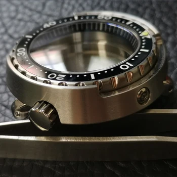 Сапфирен кристал 47 мм Корпус за часовника от неръждаема стомана 200 м Водоустойчив, Подходящ За часа NH35A /SBBN031/SKX007